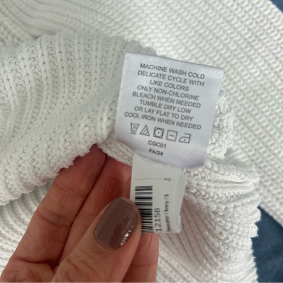 Quince Classic Fisherman Ivory Crew Neck Sweater small - Picture 9 of 10